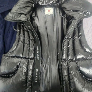 에이카화이트 덕다운 패딩 베스트 싸게팜