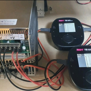 ISDT T8-2대와 파워서플라이(12V50A.)-1대