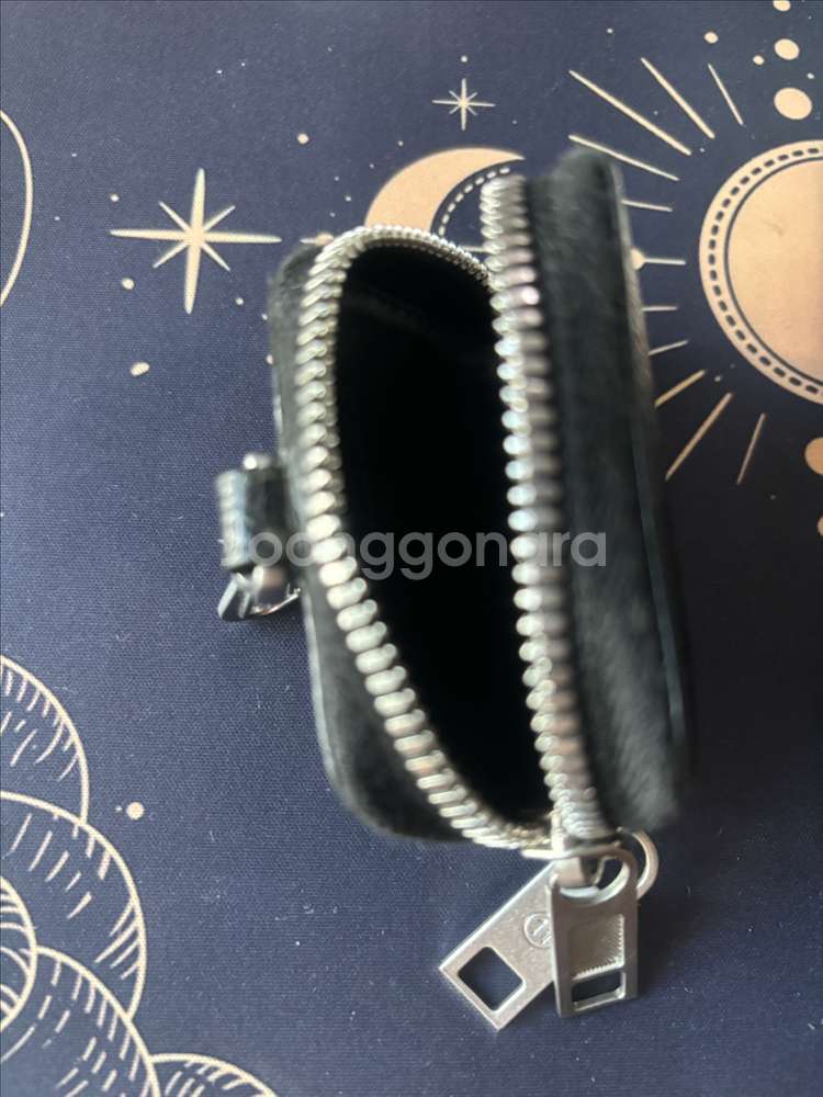 메종마르지엘라 에어팟프로 코인케이스 팝니다--3