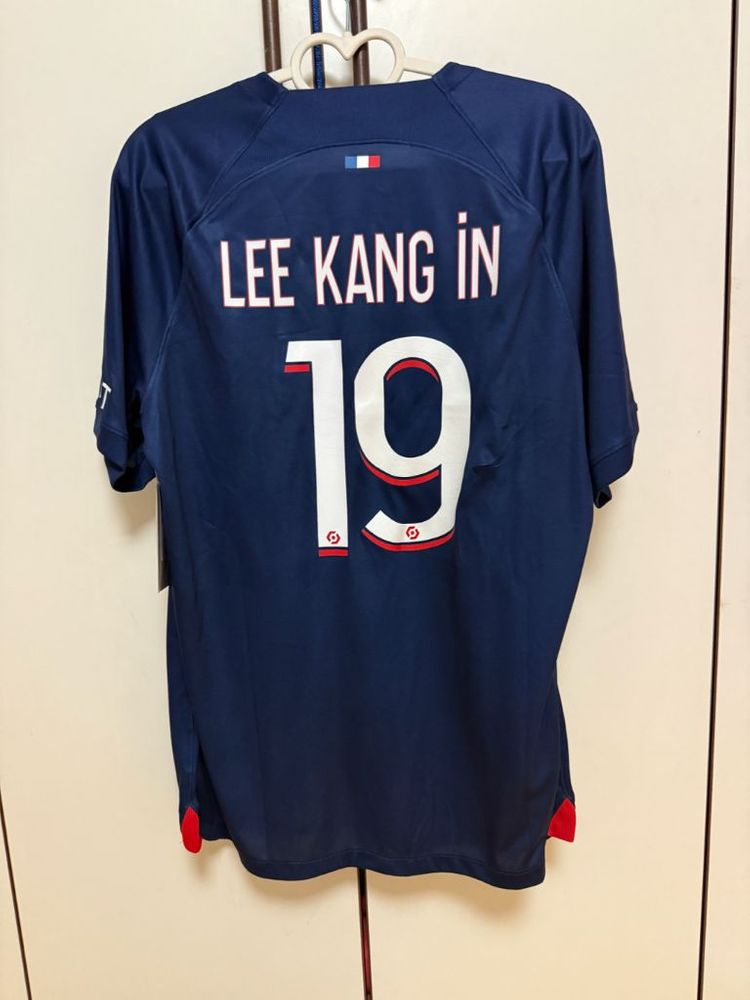 23/24 PSG 홈 유니폼 이강인 마킹 이미지