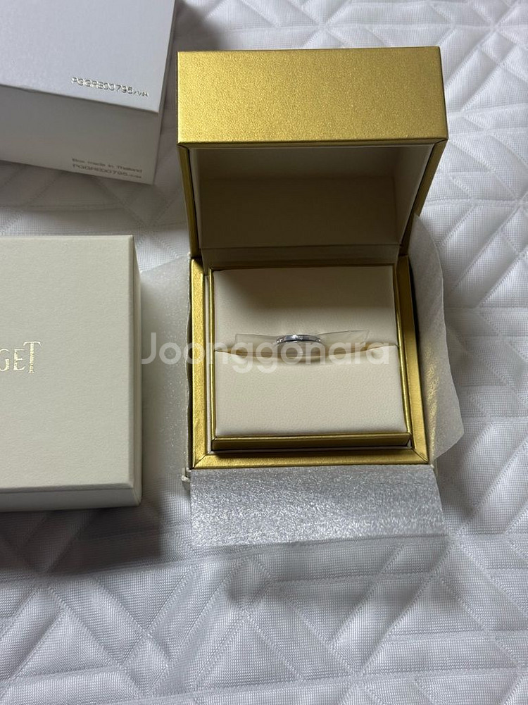 피아제 포제션 링 화이트골드 스몰 8다이아 미개봉 새상--4