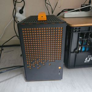 sff 9800x3d 6900xt 64gb 2tb