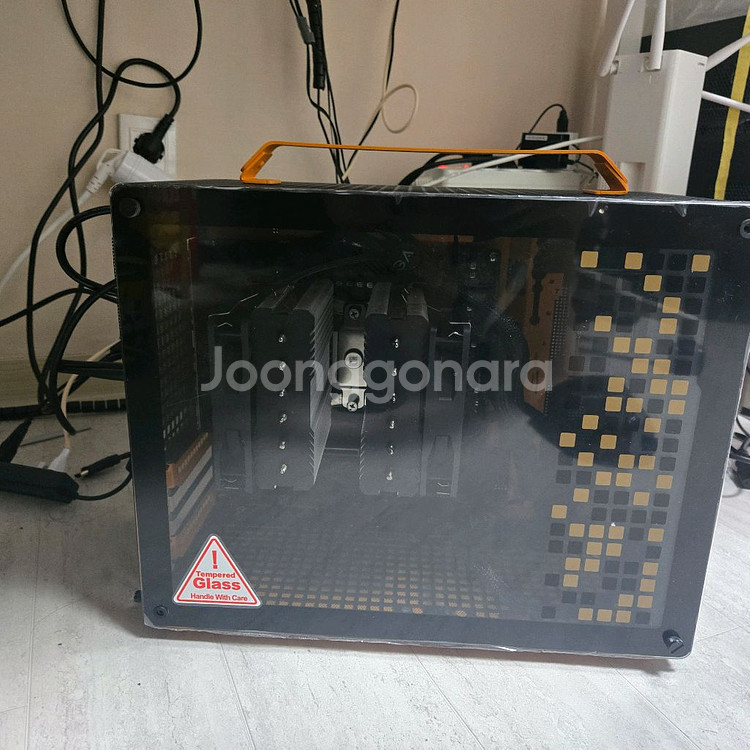 sff 9800x3d 6900xt 64gb 2tb--1