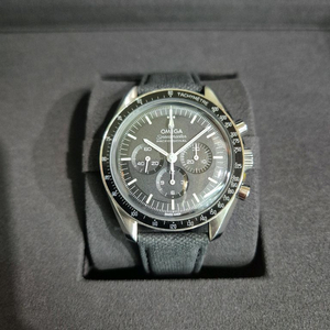 오메가 스피드마스터 프로페셔널 문워치 신형