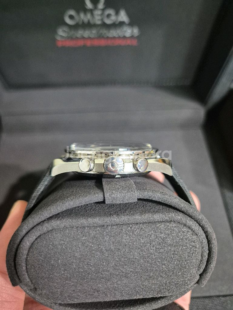 오메가 스피드마스터 프로페셔널 문워치 신형--2