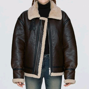 노이아고 무스탕 싸게팜