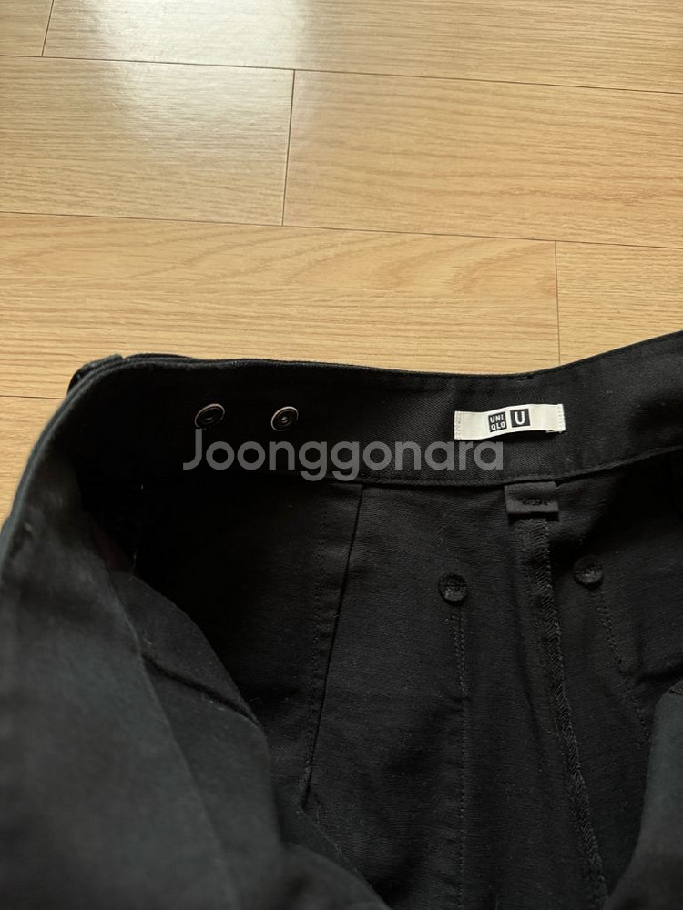 유니클로 U 르메르 베이커 팬츠 블랙 컬러--1