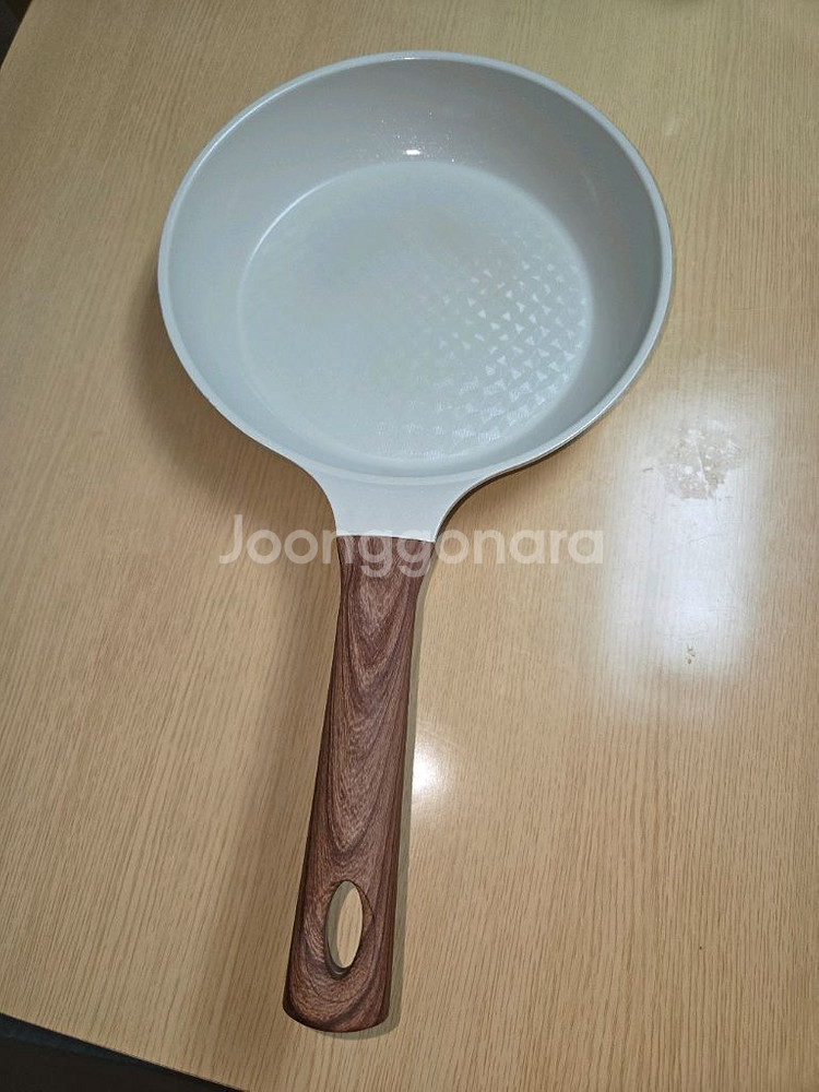 자주(JAJU) 화이트 우드 프라이팬 25cm--0