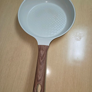 자주(JAJU) 화이트 우드 프라이팬 25cm