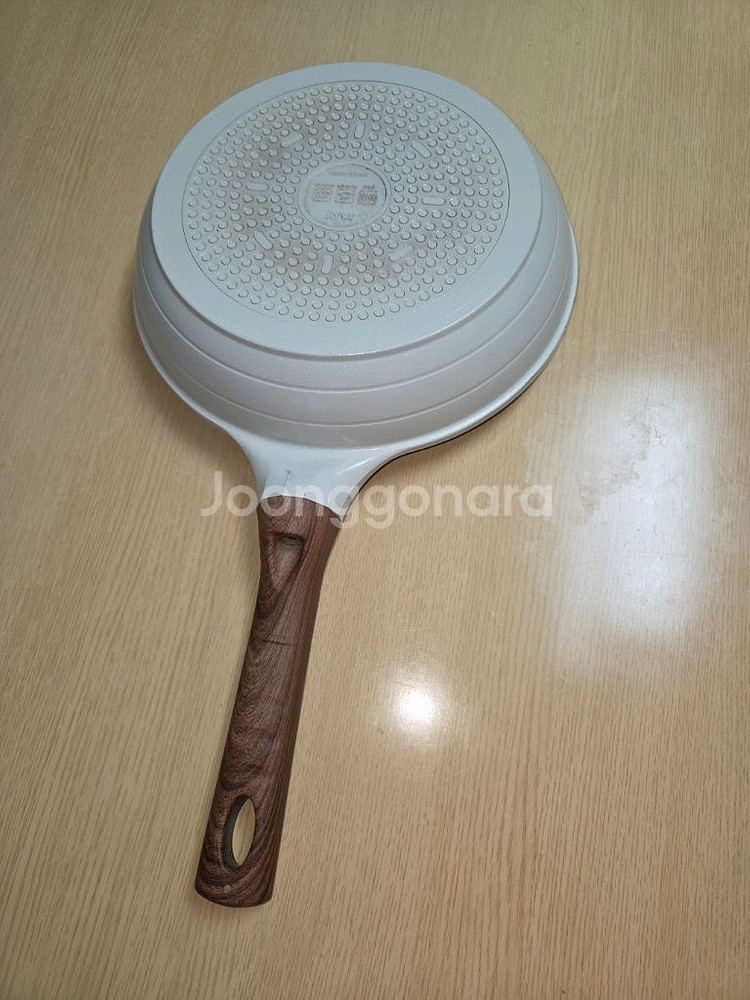 자주(JAJU) 화이트 우드 프라이팬 25cm--1
