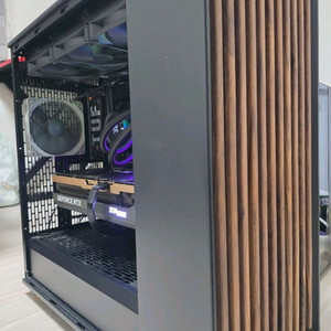 라이젠 9800X3D RTX5080 (8TB) 고급프렉탈 본체