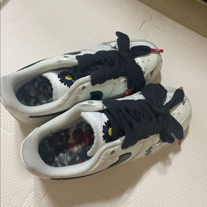 나이키피스마이너스원 에어포스 1 로우 파라노이즈 2.0