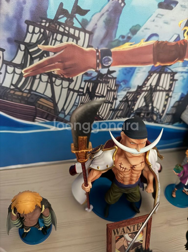 A+ 레진월콜 흰수염 판매 개봉양품 거의새상품--2