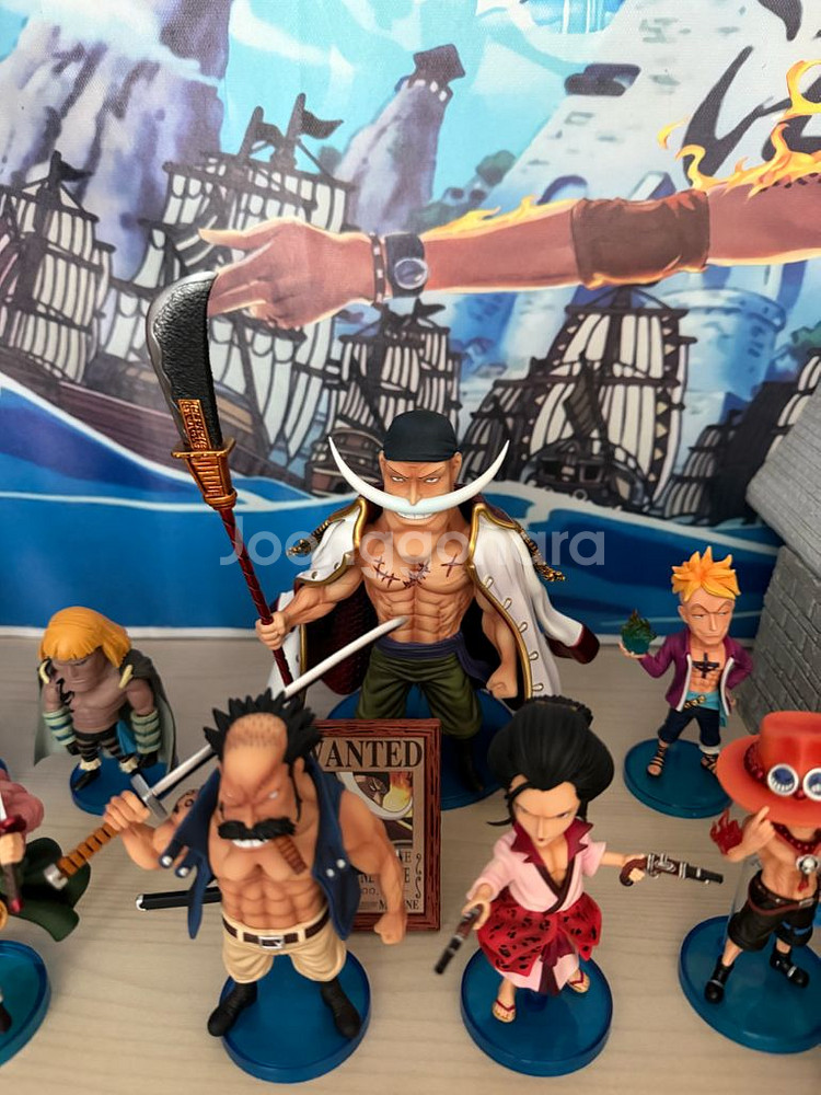 A+ 레진월콜 흰수염 판매 개봉양품 거의새상품--0