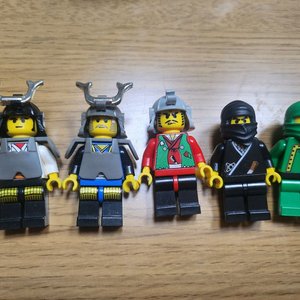 올드레고 피규어