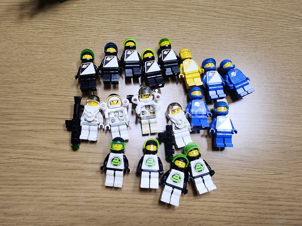 올드레고 피규어--0