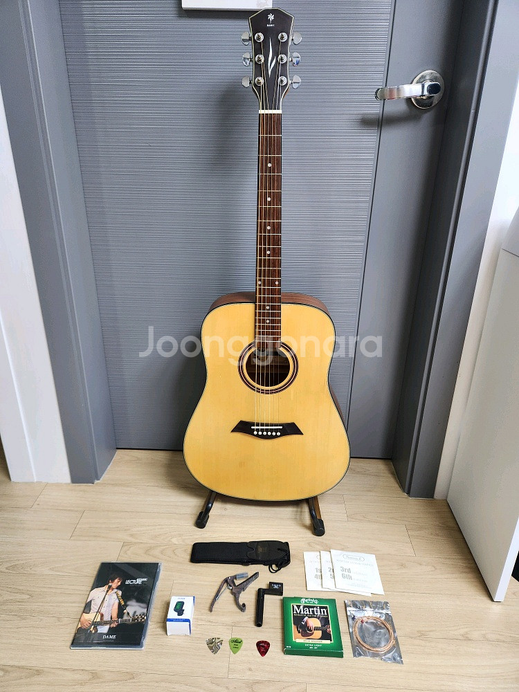 데임 릴리즈 70 통기타 판매 해요 .--0