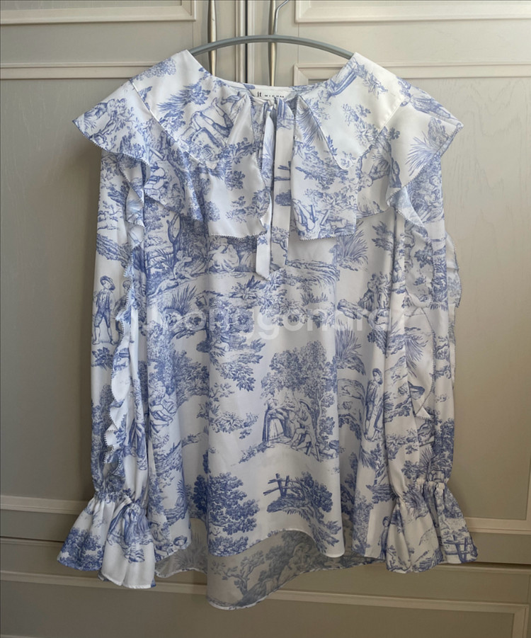 새제품| 잇미샤 뜨왈 드 주이 리본 프릴 블라우스--1