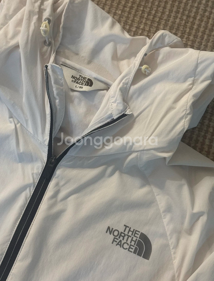 노스페이스 바람막이 한번 사용--1