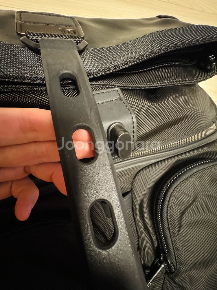 투미 런던롤탑 백팩--2