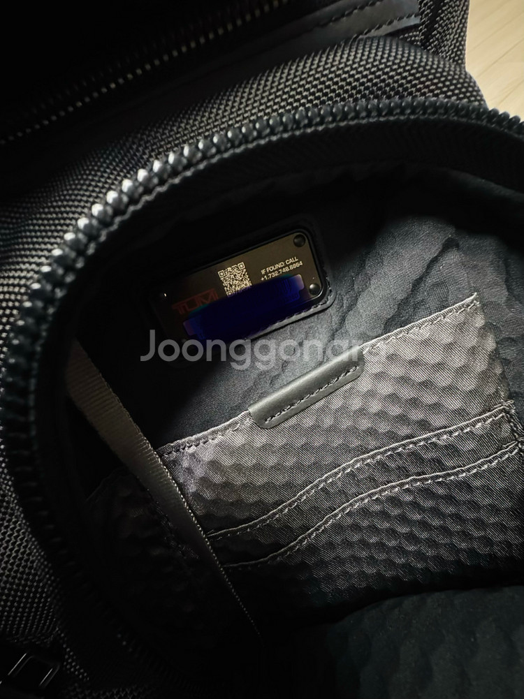 투미 런던롤탑 백팩--3