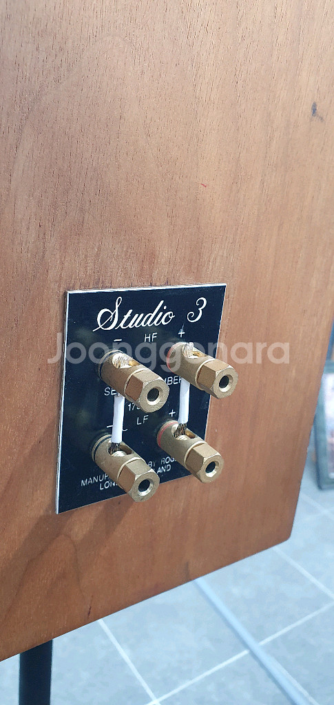 로저스 스튜디오3 판매합니다--6