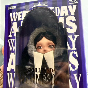 팝마트 스컬판다 웬즈데이 콜라보 인형키링 (미개봉새상품)