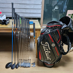 남성용 핑 G410골프채 및 타이틀리스트 캐디백