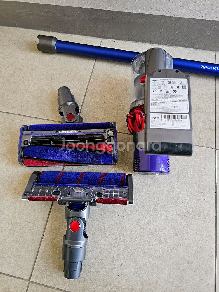 다이슨 V10무선청소기 부품 세트--1