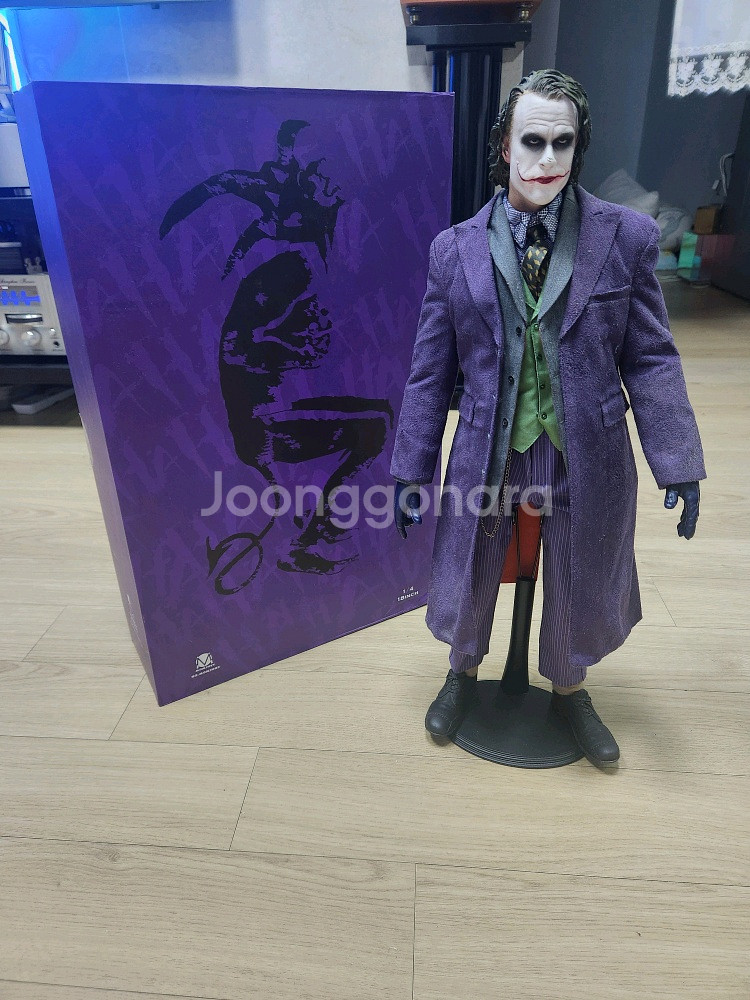 맘토이 조커 피규어 판매 합니다.--0