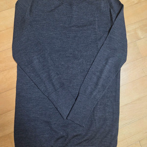 여성 띠어리 니트 니트가디건 상태깨끗