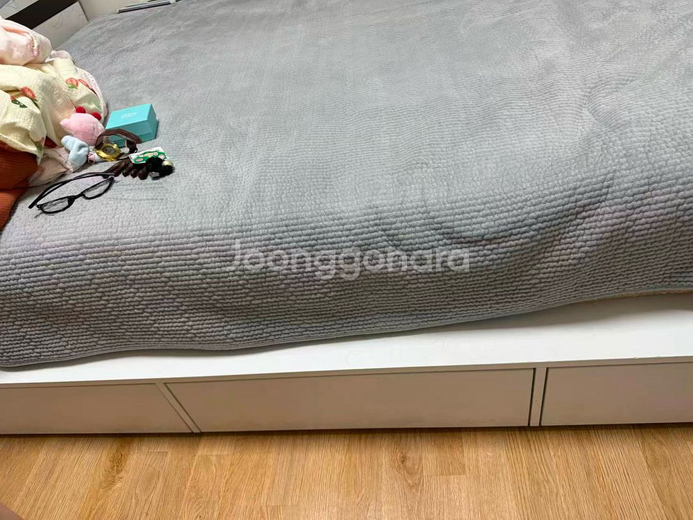 침대 매트리스--1