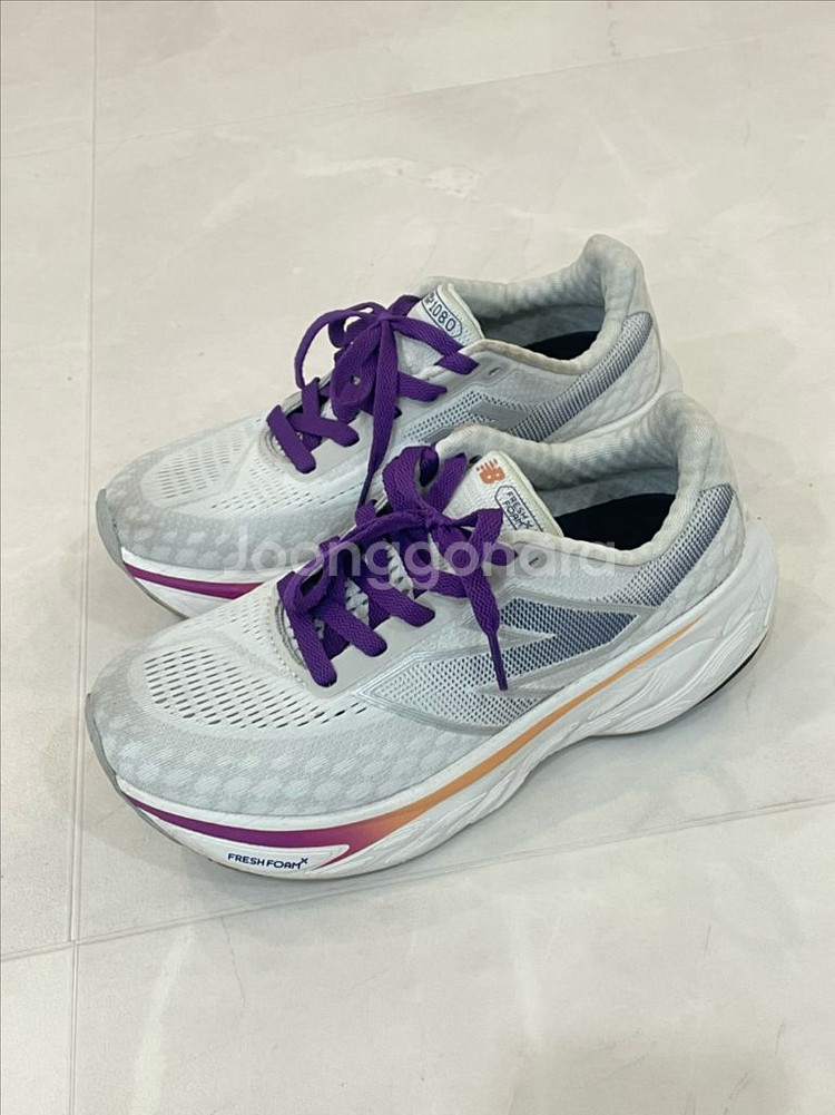 뉴발란스 프레쉬폼 1080 v14--1