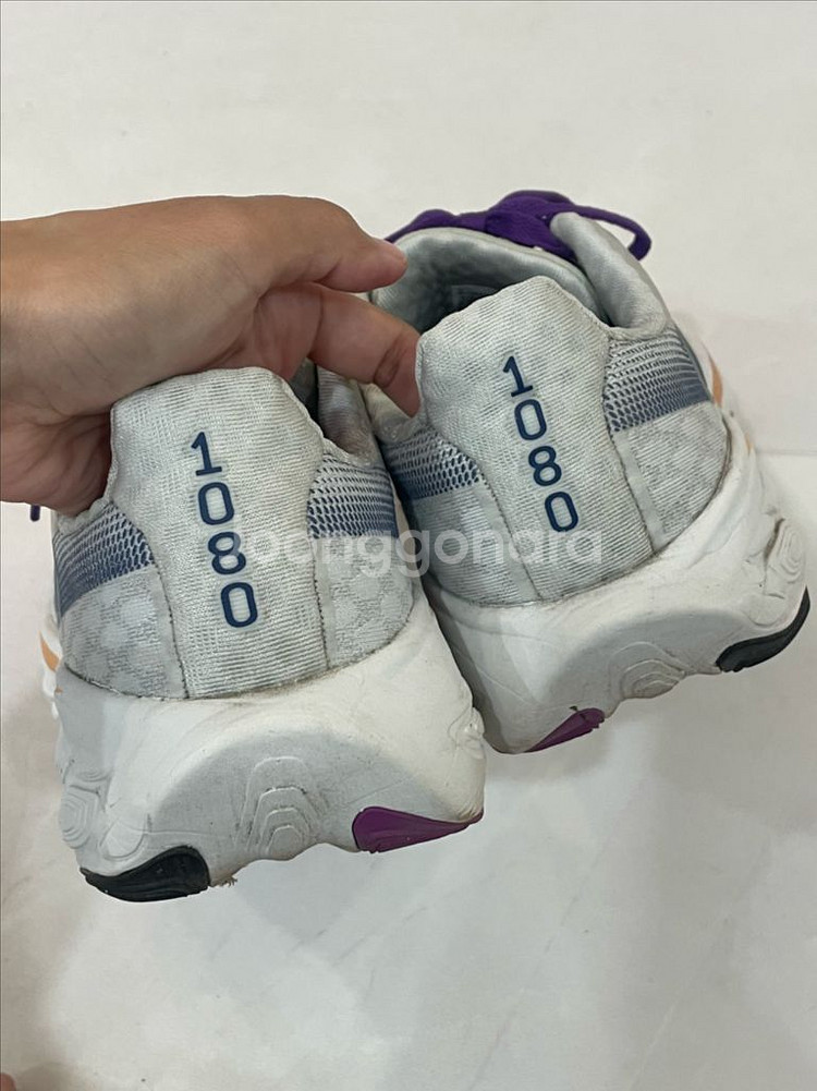 뉴발란스 프레쉬폼 1080 v14--3