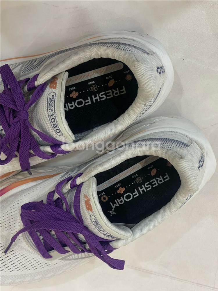 뉴발란스 프레쉬폼 1080 v14--5