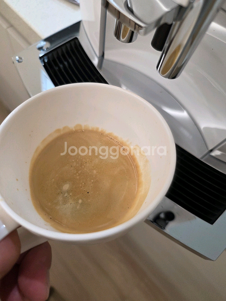 유라 E8 전자동 커피머신--4