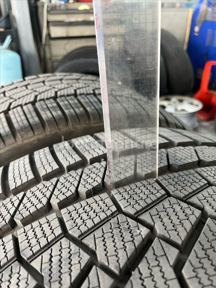 275/40R22 315/35R22 윈터타이어--6