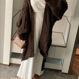 플랫퍼 울니트 롱가디건 브라운 거의새상품
