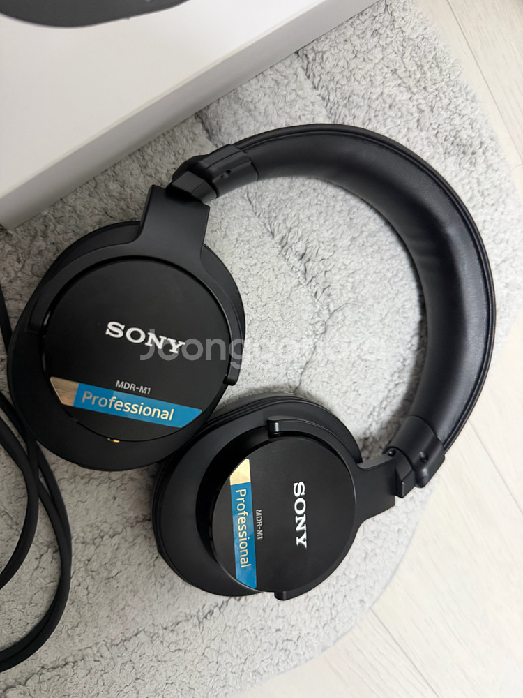 급매)소니 MDR-M1 헤드폰+거치대--1