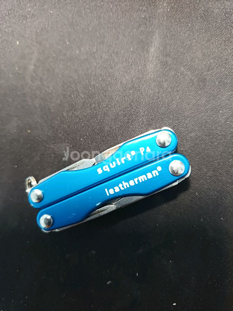 레더맨 키체인 멀티툴 스쿼트 P4 블루--0