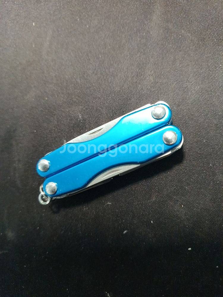 레더맨 키체인 멀티툴 스쿼트 P4 블루--2