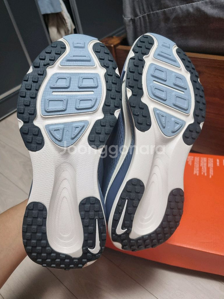 미시착새상품)) 나이키 줌보메로18 러닝운동화 265, 275--1