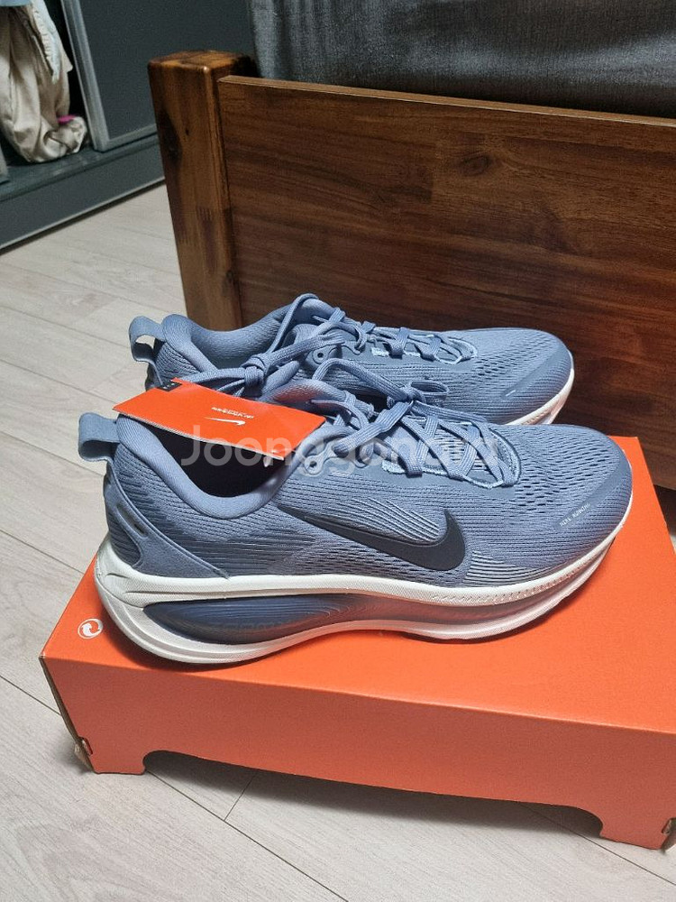 미시착새상품)) 나이키 줌보메로18 러닝운동화 265, 275--0