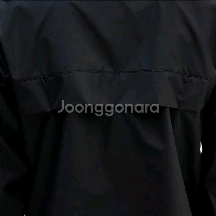 [세제품]뉴발란스 러닝 자켓 바람막이 하이킹--4