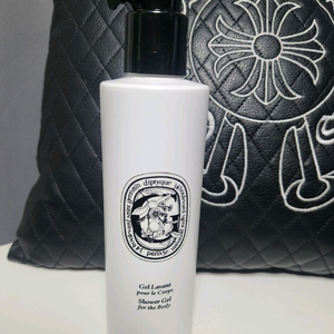 딥디크 도손 샤워젤 바디워시 300ml 새상품