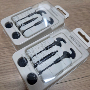 미개봉 삼성 정품 오픈핏 이어폰 귀에 무리 없는 고정