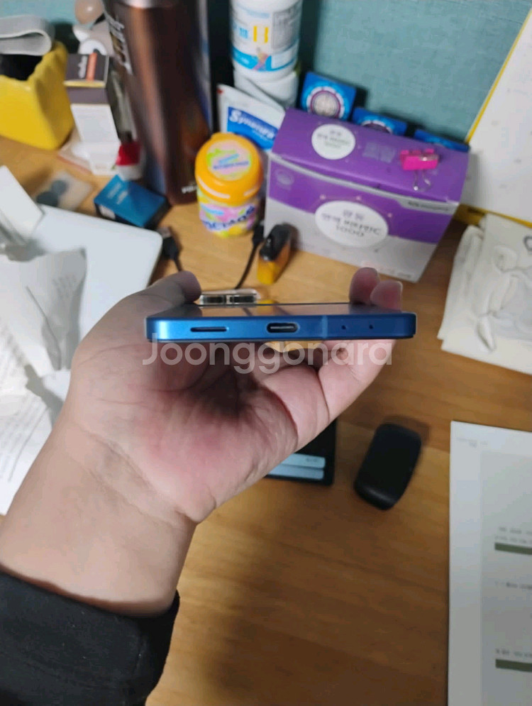 갤럭시 Z플립 7 258GB 판매해요--3