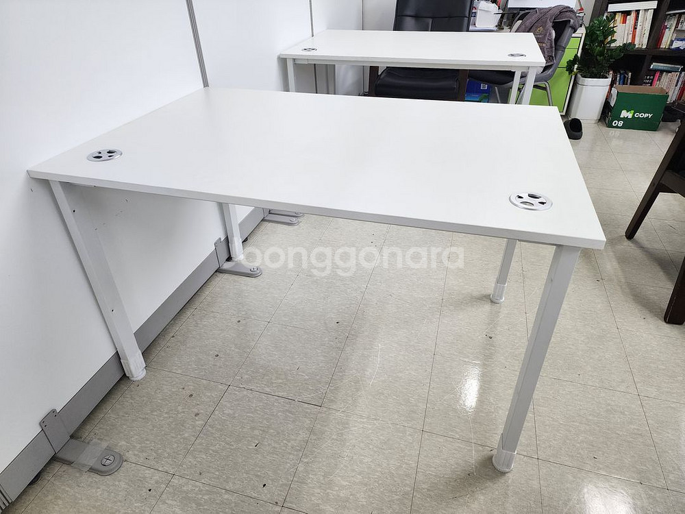 (신품) 철재다리 화이트사무실책상 국내최저가판매합니다.--1