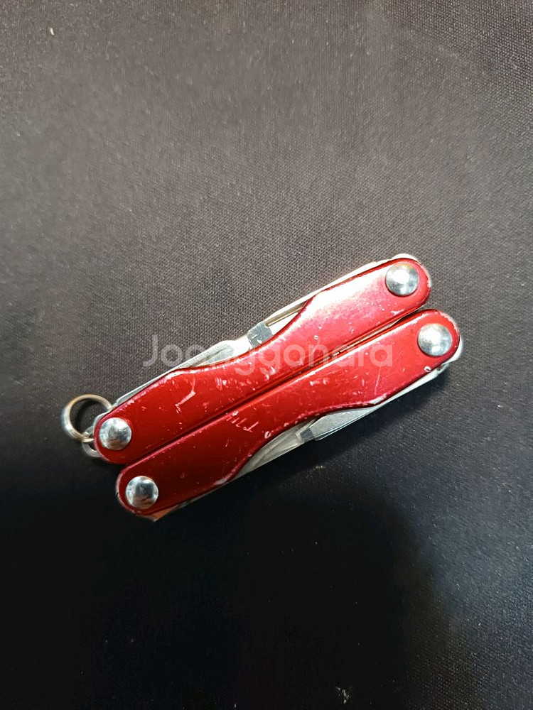 레더맨 키체인 멀티툴 스쿼트 S4 레드--2