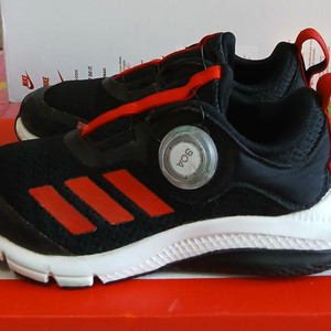 아디다스키즈 보아190운동화